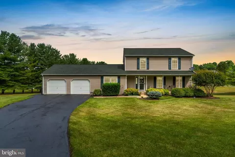 1800 Monarch Meadow Ct, Finksburg, MD 21048