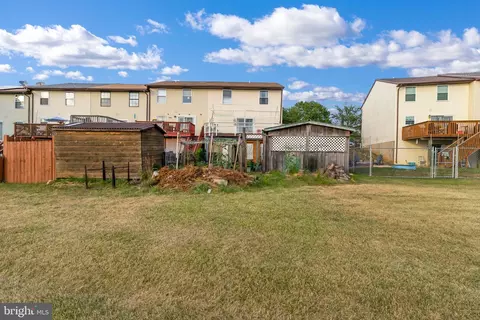 View/Area - 731 Windsor Dr, Westminster, MD 21158 photo 9 of 12