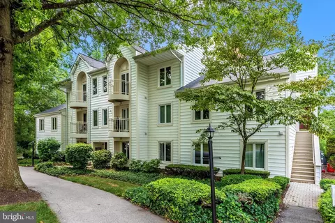 385 Pleasanton Rd #B24, Westminster, MD 21157