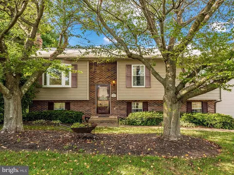 2114 Walsh Dr, Westminster, MD 21157