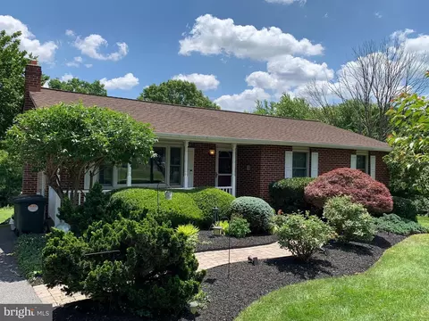 723 Glen Dr, Westminster, MD 21157