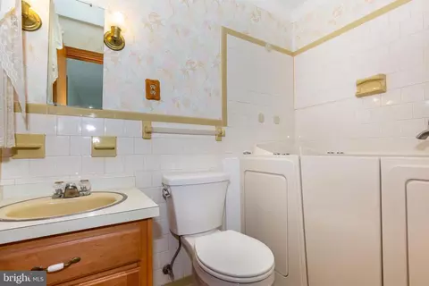 807 Fairfield Ave, Westminster, MD 21157 photo 24