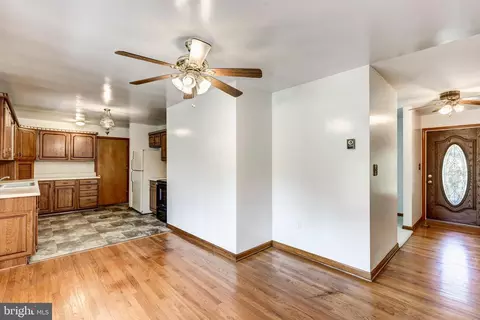 807 Fairfield Ave, Westminster, MD 21157 photo 13