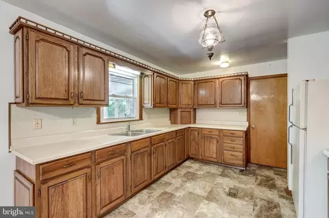 807 Fairfield Ave, Westminster, MD 21157 photo 17