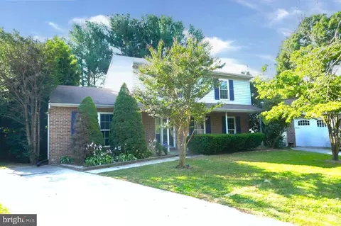 808 Trapper Ct, Hampstead, MD 21074