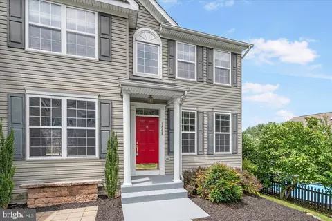 1808 Tillerman Dr, Hampstead, MD 21074 photo 2