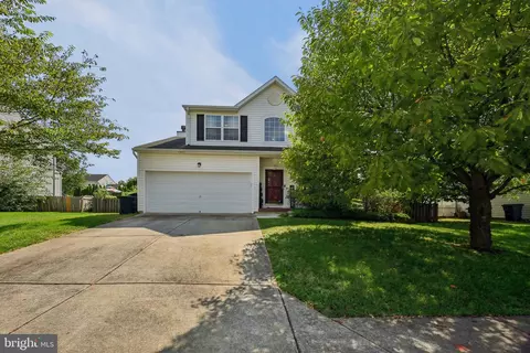 7 Bowie Mill Ave, Taneytown, MD 21787