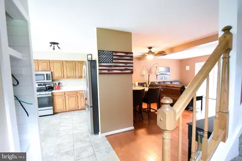 4548 Whetstone Ct, Hampstead, MD 21074 photo 6