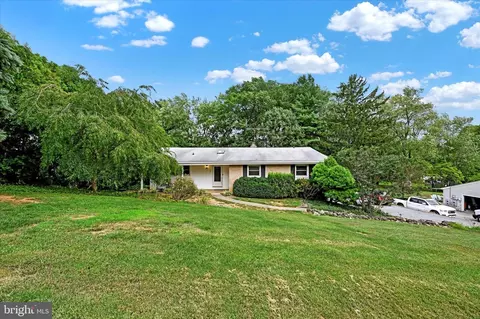 747 Winchester Dr, Westminster, MD 21157
