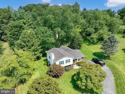 292 Maes Ct, Sykesville, MD 21784