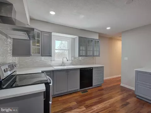 Kitchen - 4125 Ridge Rd, Westminster, MD 21157 photo 3 of 3