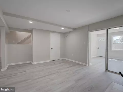 Living - 4125 Ridge Rd, Westminster, MD 21157 photo 21 of 23