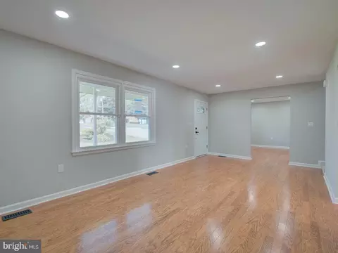 Living - 4125 Ridge Rd, Westminster, MD 21157 photo 1 of 23