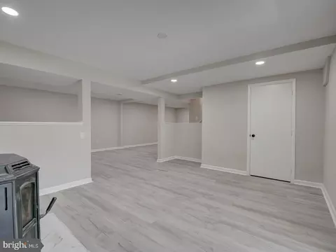 Living - 4125 Ridge Rd, Westminster, MD 21157 photo 20 of 23