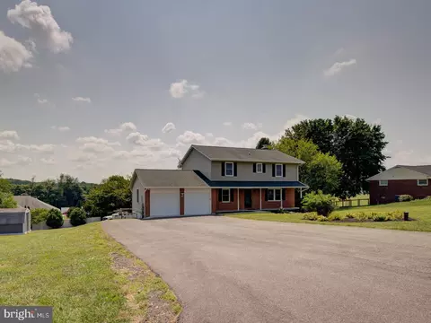 Exterior - 4125 Ridge Rd, Westminster, MD 21157 photo 3 of 13