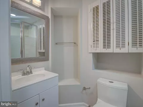Bath - 4125 Ridge Rd, Westminster, MD 21157 photo 6 of 6