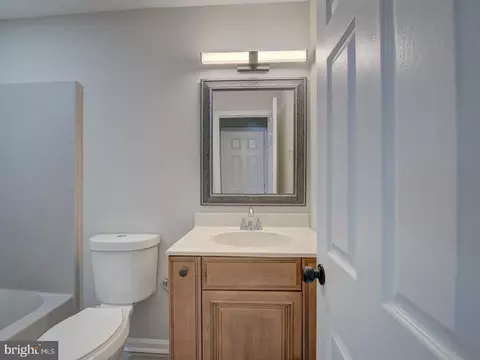 Bath - 4125 Ridge Rd, Westminster, MD 21157 photo 4 of 6