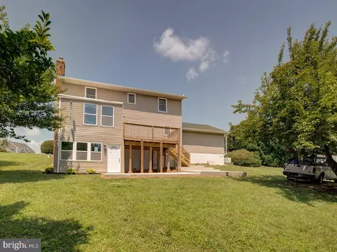 Exterior - 4125 Ridge Rd, Westminster, MD 21157 photo 10 of 13