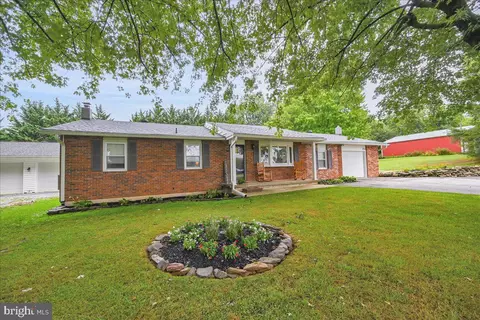 5011 Band Hall Hill Rd, Westminster, MD 21158