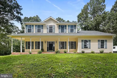 2014 Sandaway Dr, Westminster, MD 21157