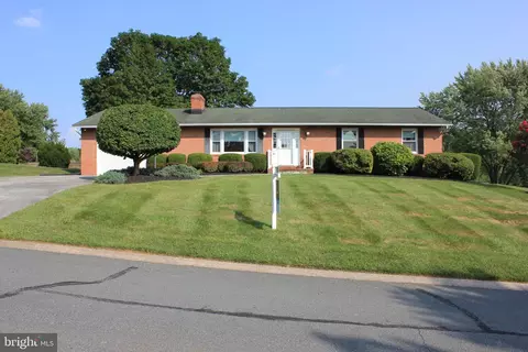 7001 Stratford Dr, Sykesville, MD 21784