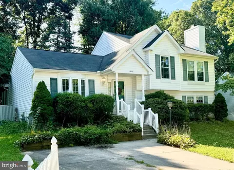 6680 Mid Summer Night Ct, Sykesville, MD 21784