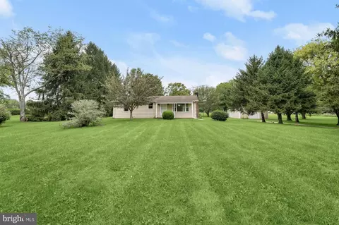4098 Baptist Rd, Taneytown, MD 21787