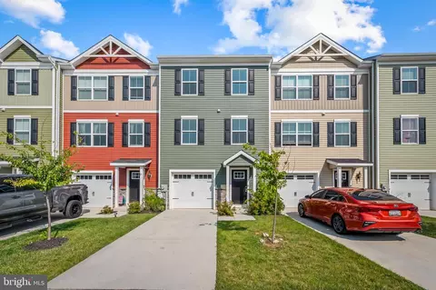 335 Crimson Ave, Taneytown, MD 21787