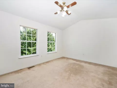 456 Logan Dr, Westminster, MD 21157 photo 14