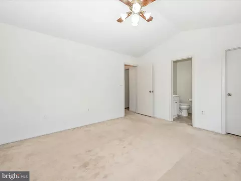 456 Logan Dr, Westminster, MD 21157 photo 16