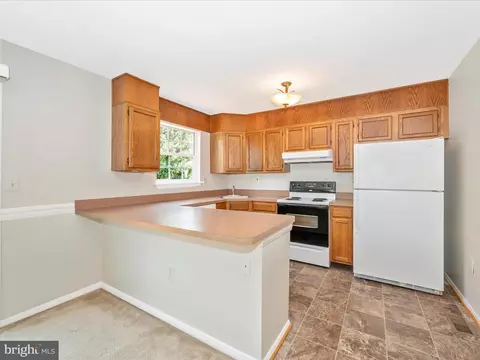 456 Logan Dr, Westminster, MD 21157 photo 6