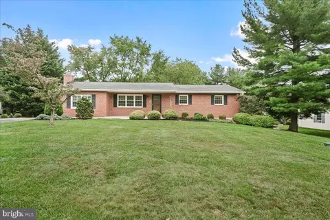 5317 Pommel Dr, Mount Airy, MD 21771