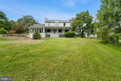 5520 Bartholow Rd, Sykesville, MD 21784