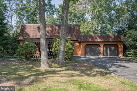 2902 Timber Ridge Dr, Mount Airy, MD 21771