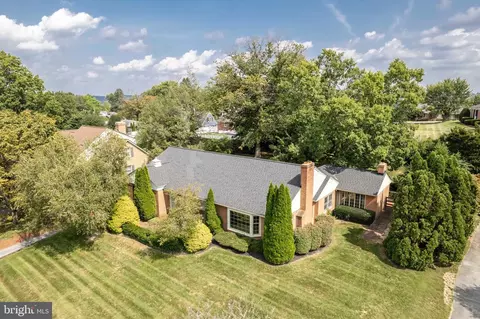 33 Fitzhugh Ave, Westminster, MD 21157