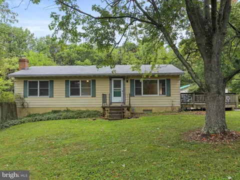 3008 Glenvue Dr, Westminster, MD 21157