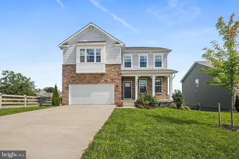 605 N Chandler Dr, Westminster, MD 21157