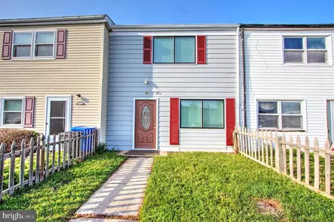 409 Clover Ct, Taneytown, MD 21787