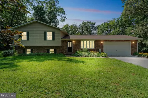 3810 Sykesville Rd, Sykesville, MD 21784