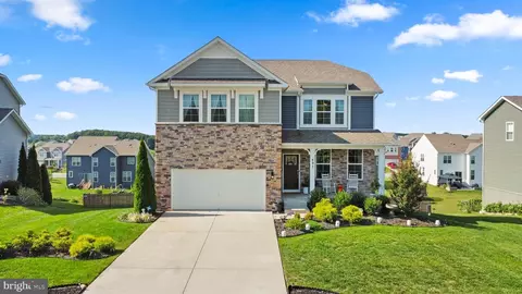 695 Stonegate Rd, Westminster, MD 21157