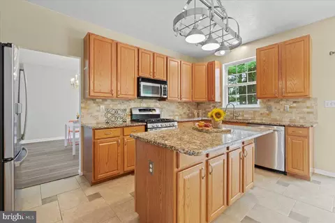 1809 Tillerman Dr, Hampstead, MD 21074 photo 11