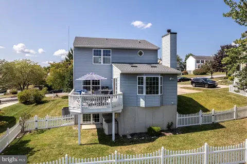 676 Windsor Dr, Westminster, MD 21158 photo 5