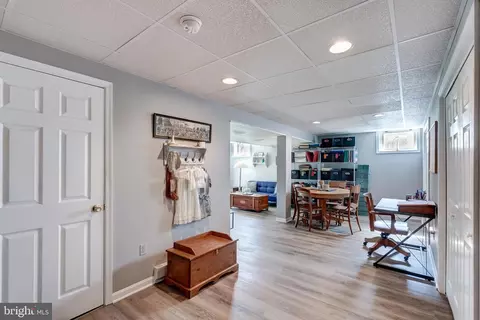 676 Windsor Dr, Westminster, MD 21158 photo 33
