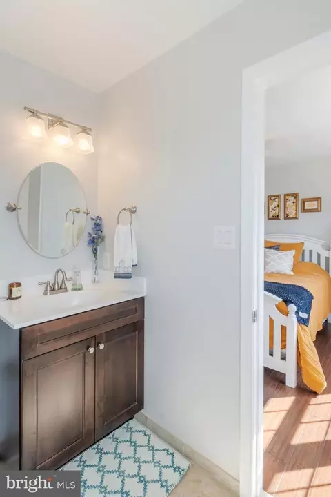 Bath - 67 Sable Ct, Westminster, MD 21157 photo 5 of 6