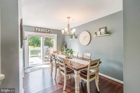 Dining - 67 Sable Ct, Westminster, MD 21157 photo 2 of 4