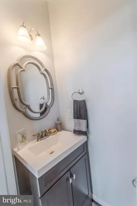 Bath - 67 Sable Ct, Westminster, MD 21157 photo 1 of 6