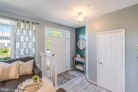 Entry Way - 67 Sable Ct, Westminster, MD 21157 photo 1 of 8