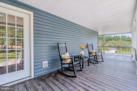 1847 Fairmount Rd, Hampstead, MD 21074 photo 4