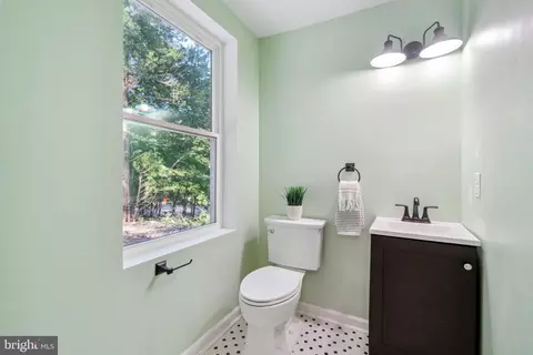 1847 Fairmount Rd, Hampstead, MD 21074 photo 11