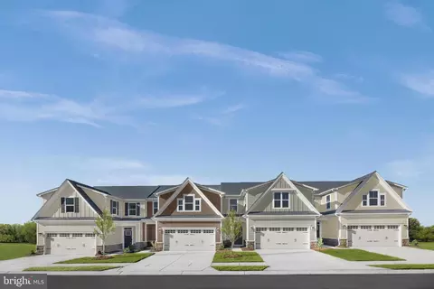 5136 Helton Dr, Sykesville, MD 21784